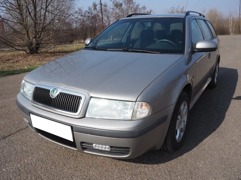 Škoda Octavia 1.9 TDI TOUR, vyhř. sedadla, klima